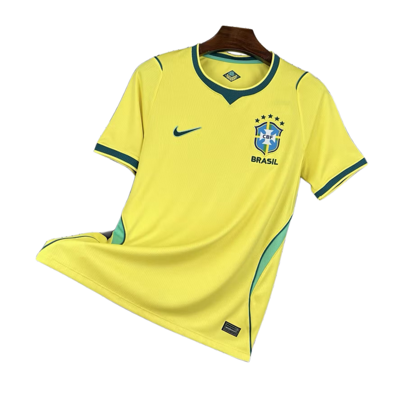 Maillot Brésil Domicile 26/27